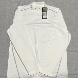 Long sleeve Under Armour cold gear
